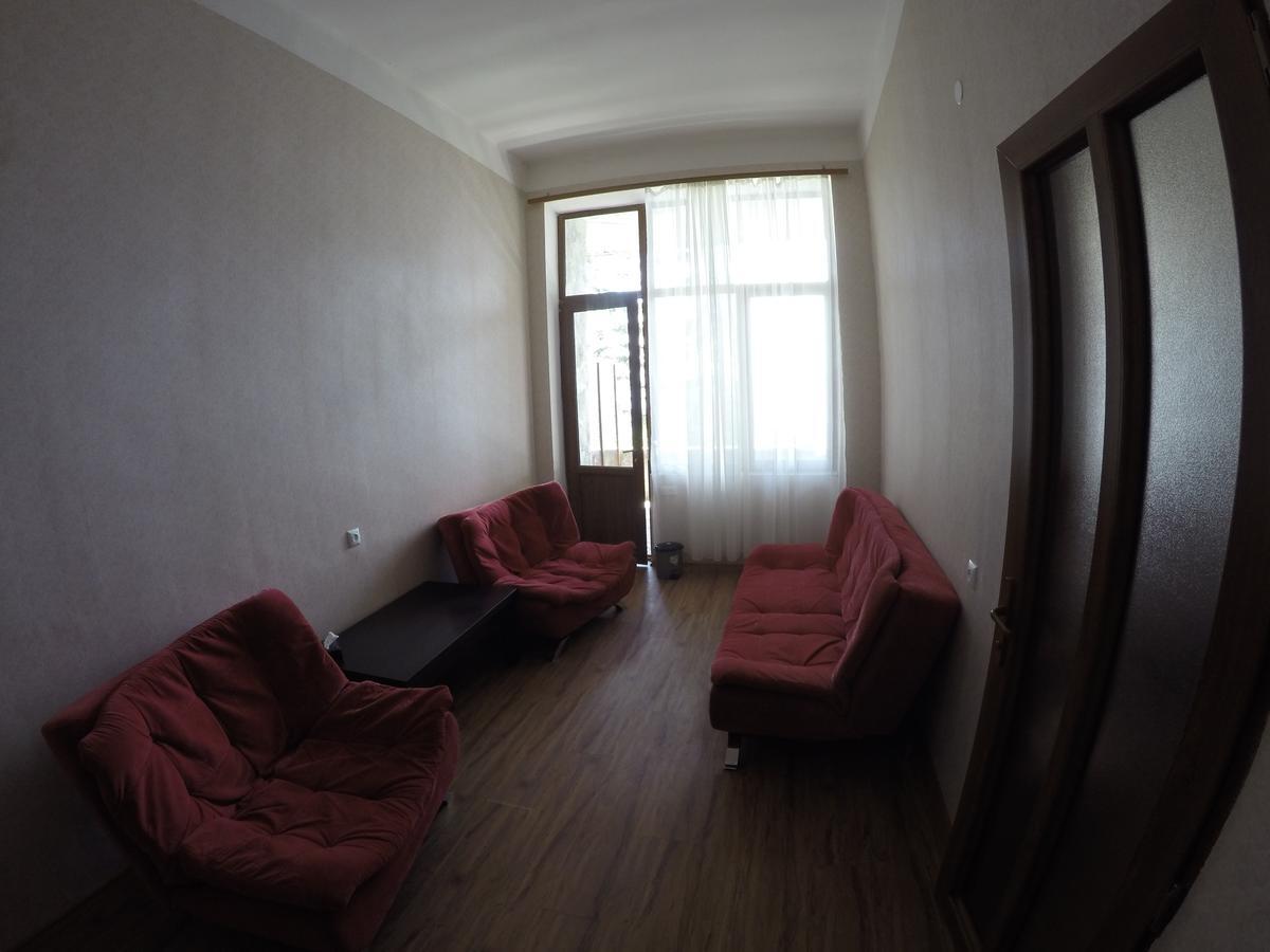 Sevan Writers House Luaran gambar