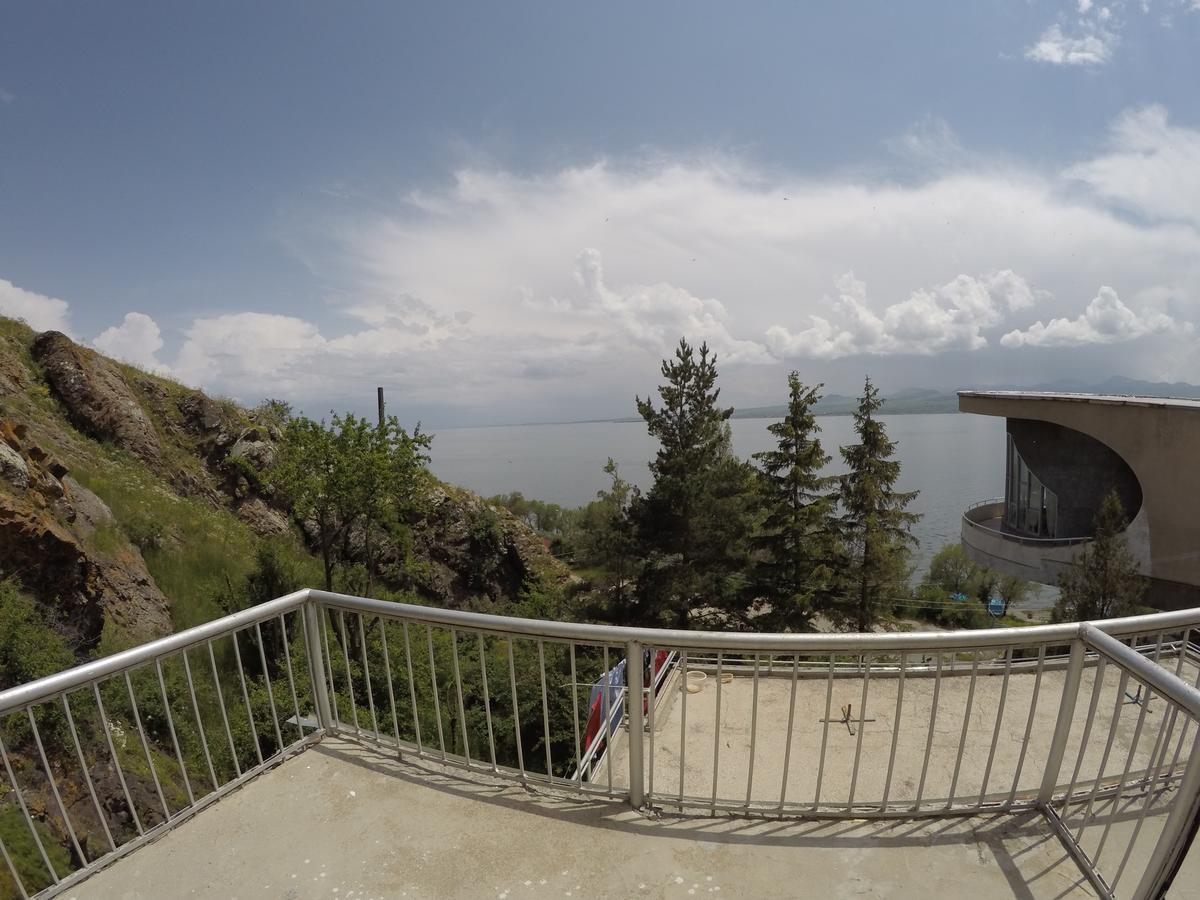 Sevan Writers House Luaran gambar