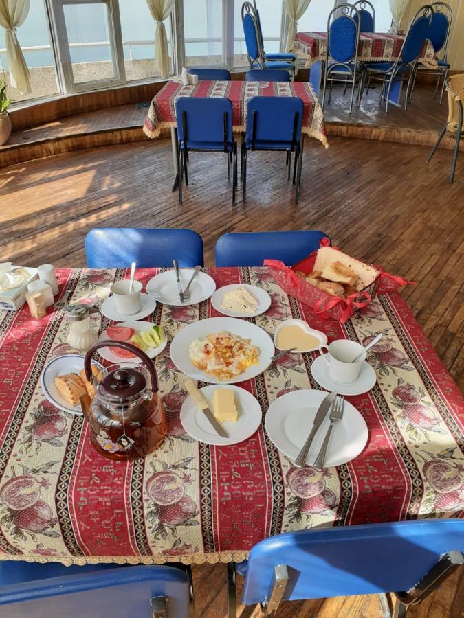 Sevan Writers House Luaran gambar